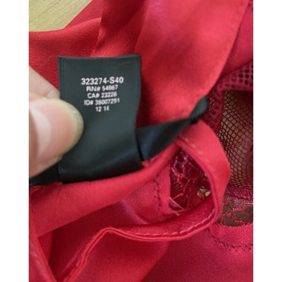 Victoria’s Secret Two Piece Set Nightgown Red Satin Lace Size S/M - Picture 10 of 11